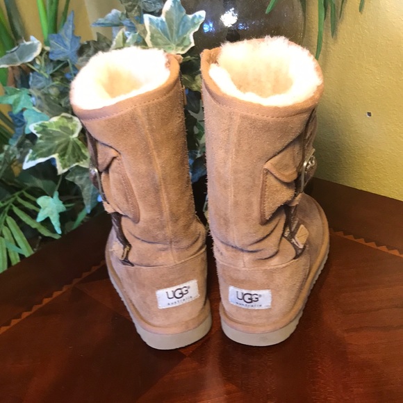 UGG Cargo Brown Zip Up Buckle Boots - Picture 2 of 8